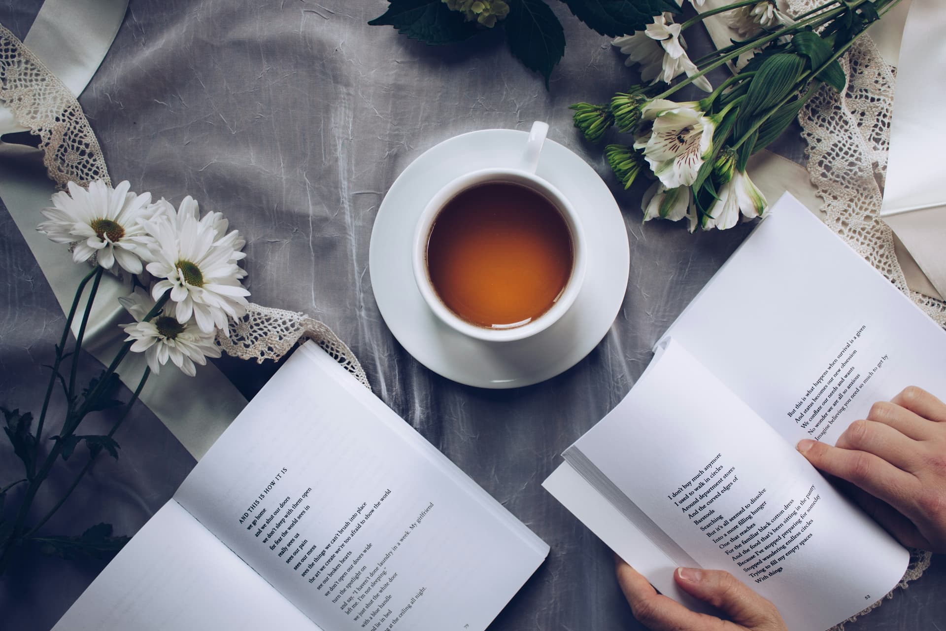 Celebration of Life Poems: Paying Tribute to Loved Ones Through the Power of Poetry