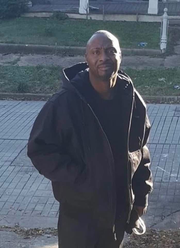 Photo of RONNIE E DOT