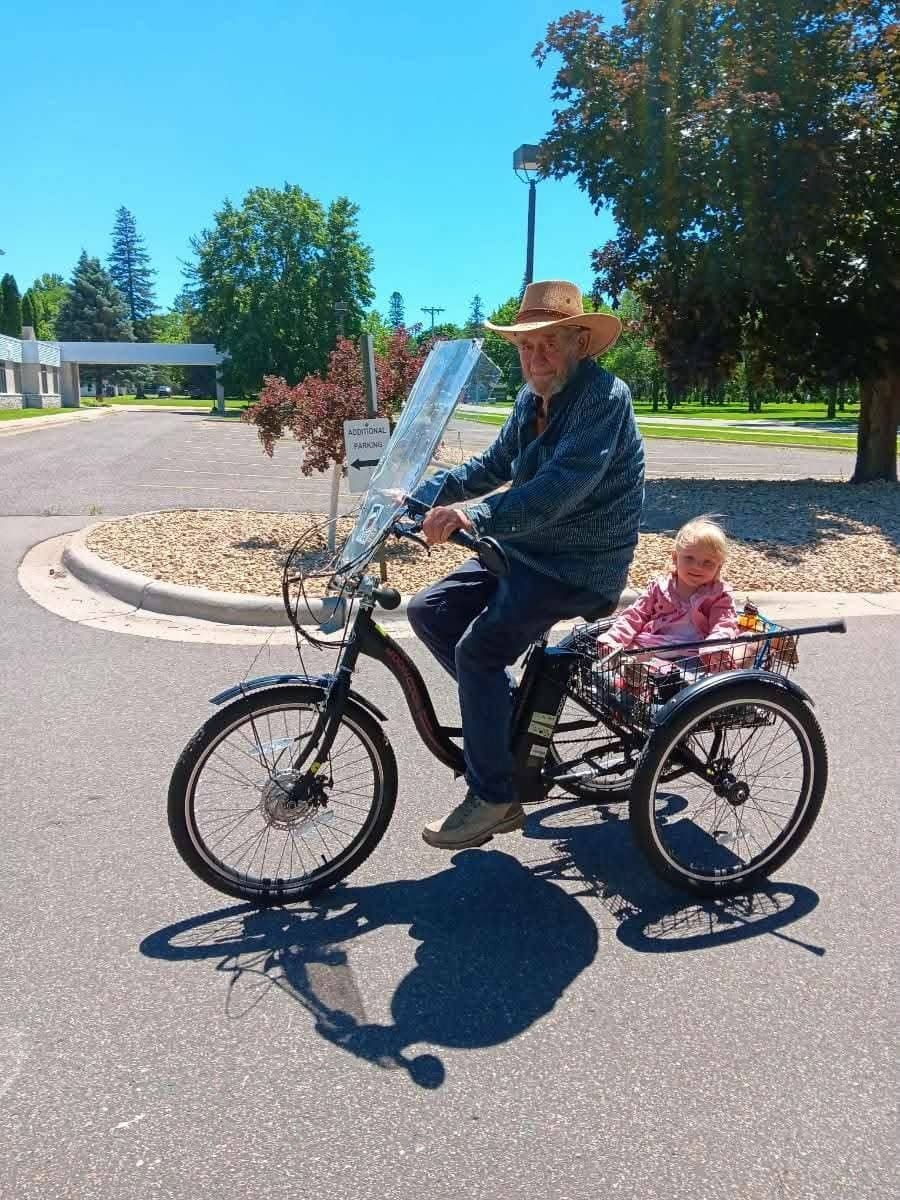 Photo of James (Jim) Willette