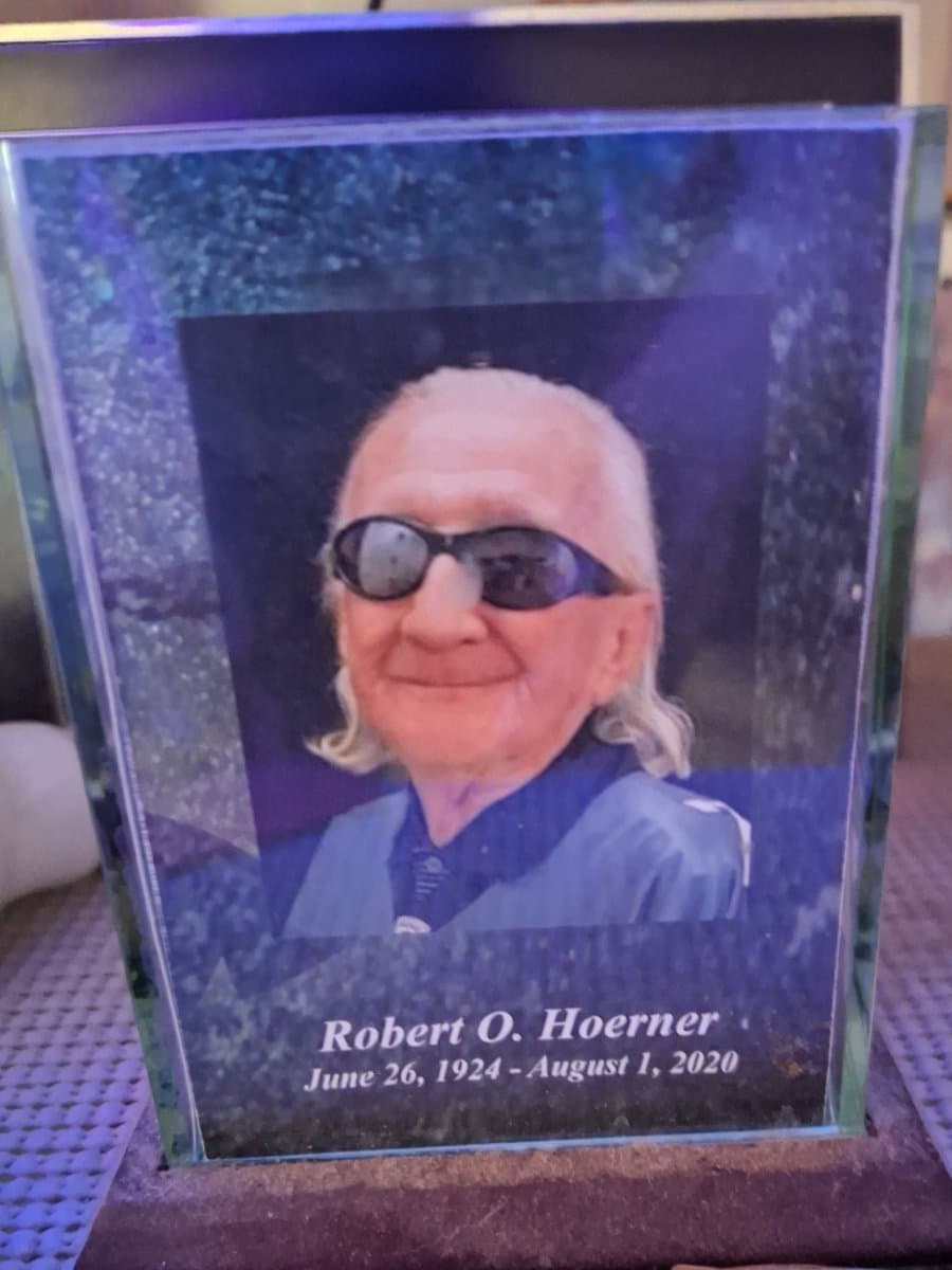 Photo of Robert O Hoerner (pap)