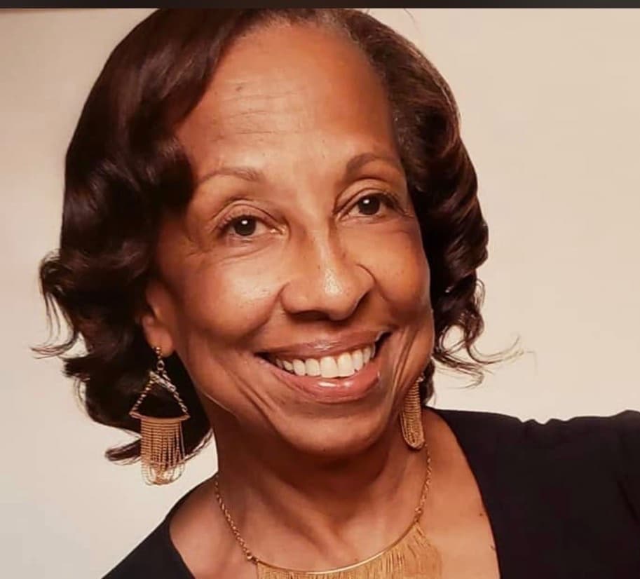 Photo of Claudia Elaine Head