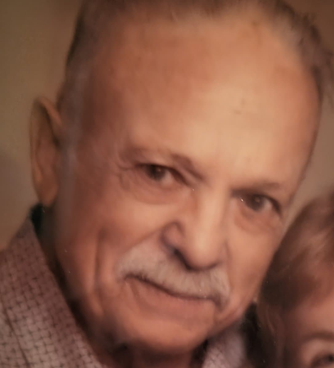 Photo of Raymond Wayne Hilderbrandt