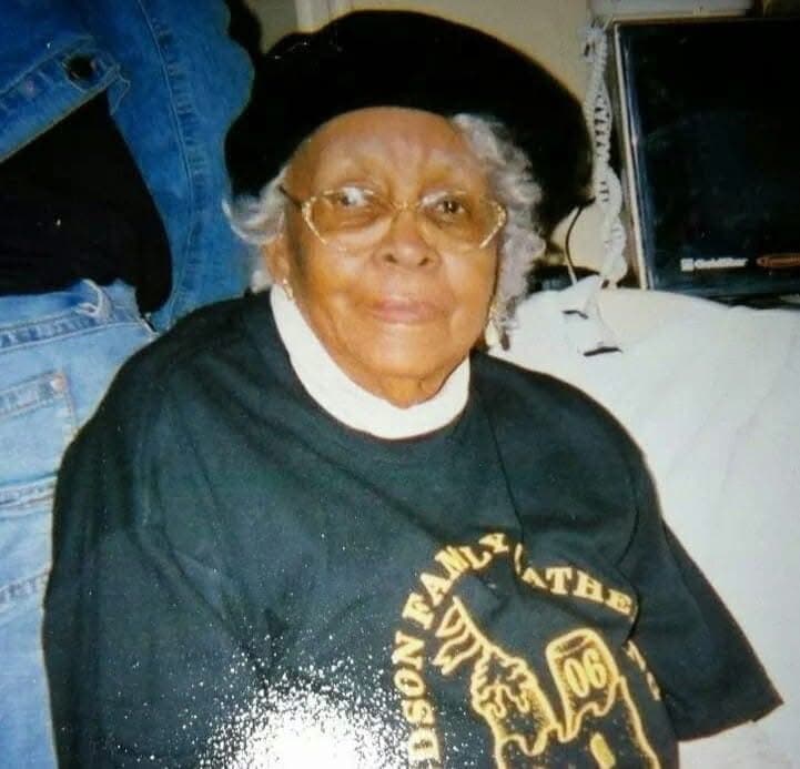 Photo of Lucile Williams