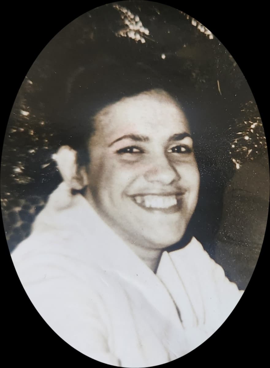 Photo of Beverly E. Valentine