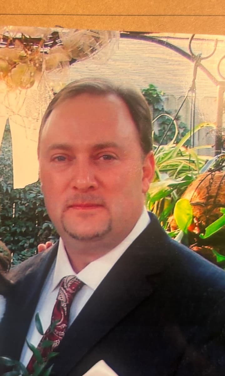Photo of Mark W Alexander