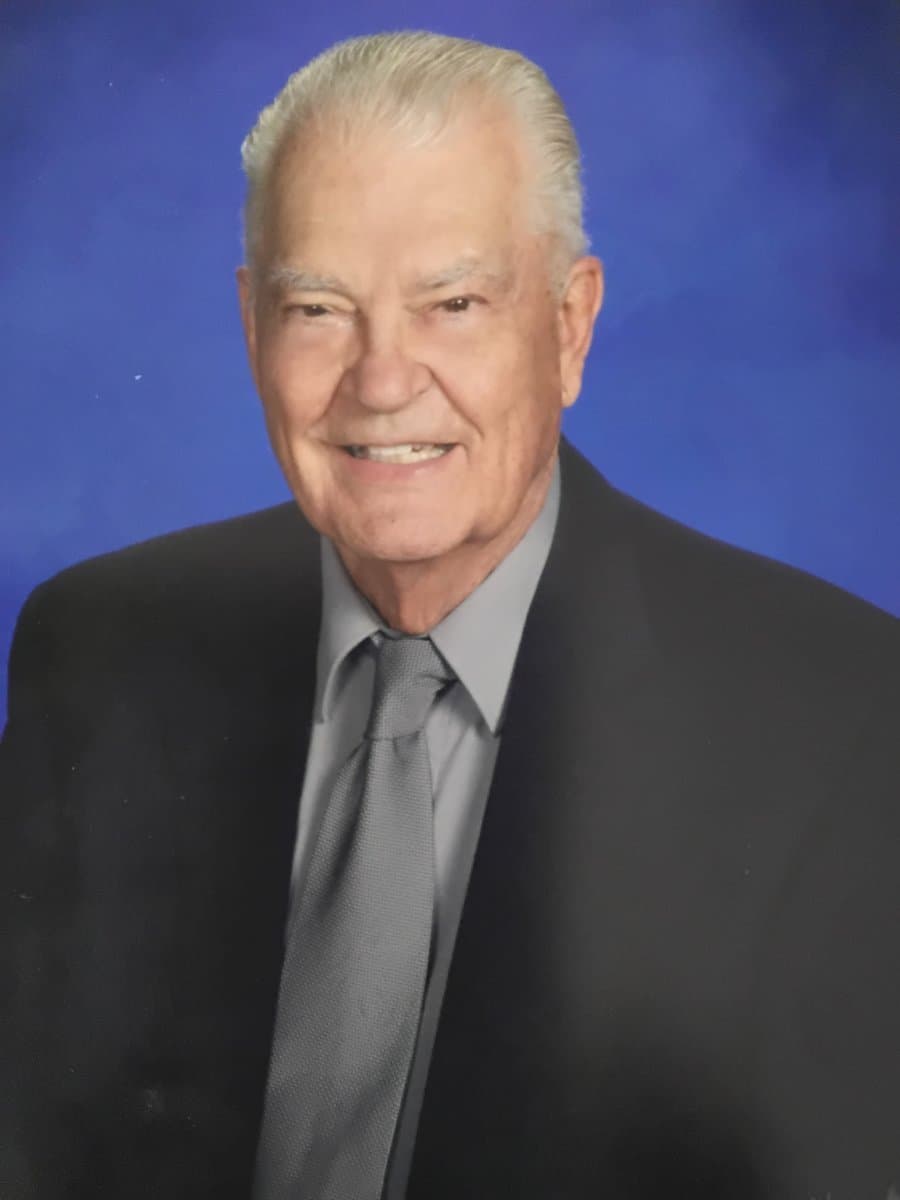 Photo of Gene A Ninnemann