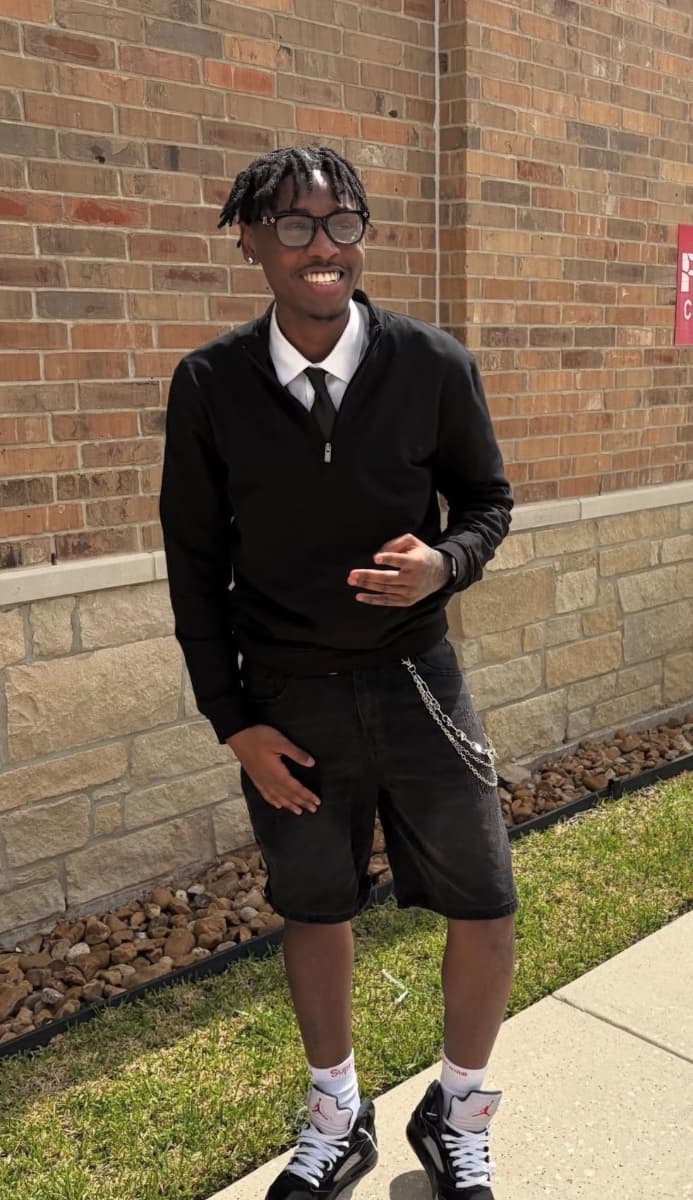 Photo of Tristan Smith