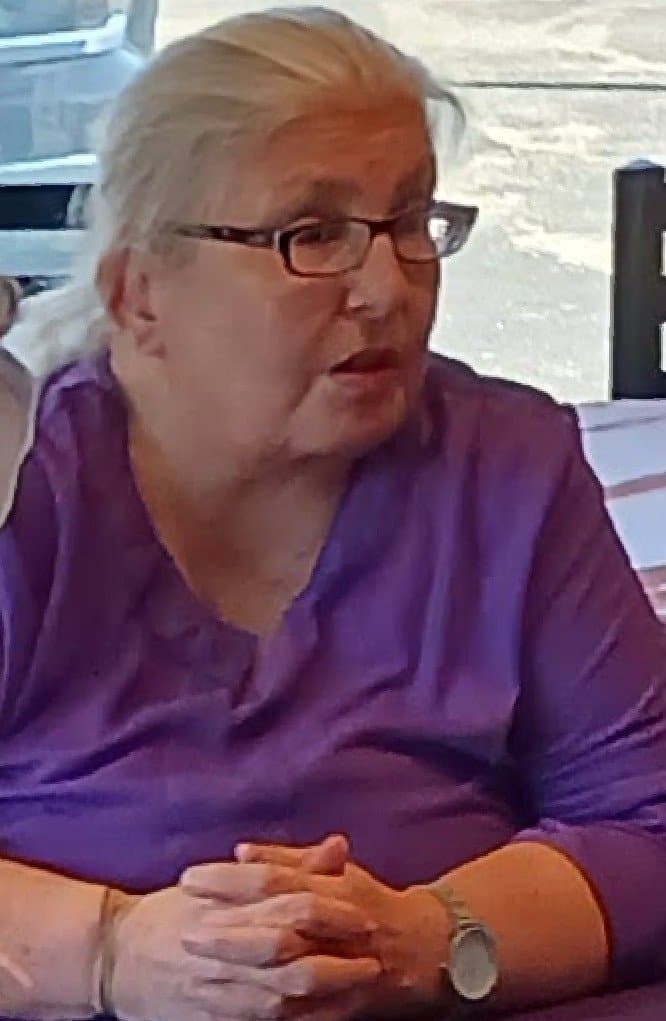 Photo of Lori Shaw