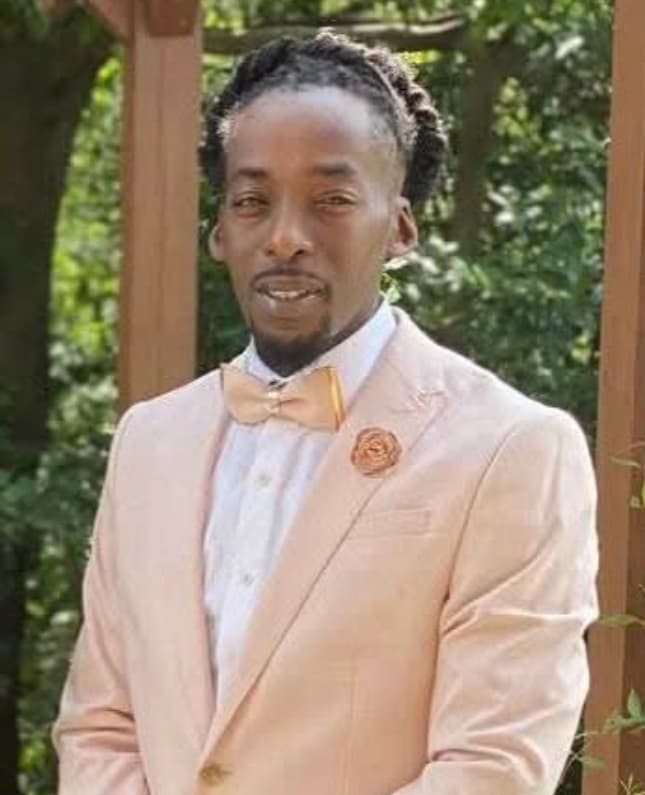 Photo of Marcus Brav Divi Henry Brown Waters