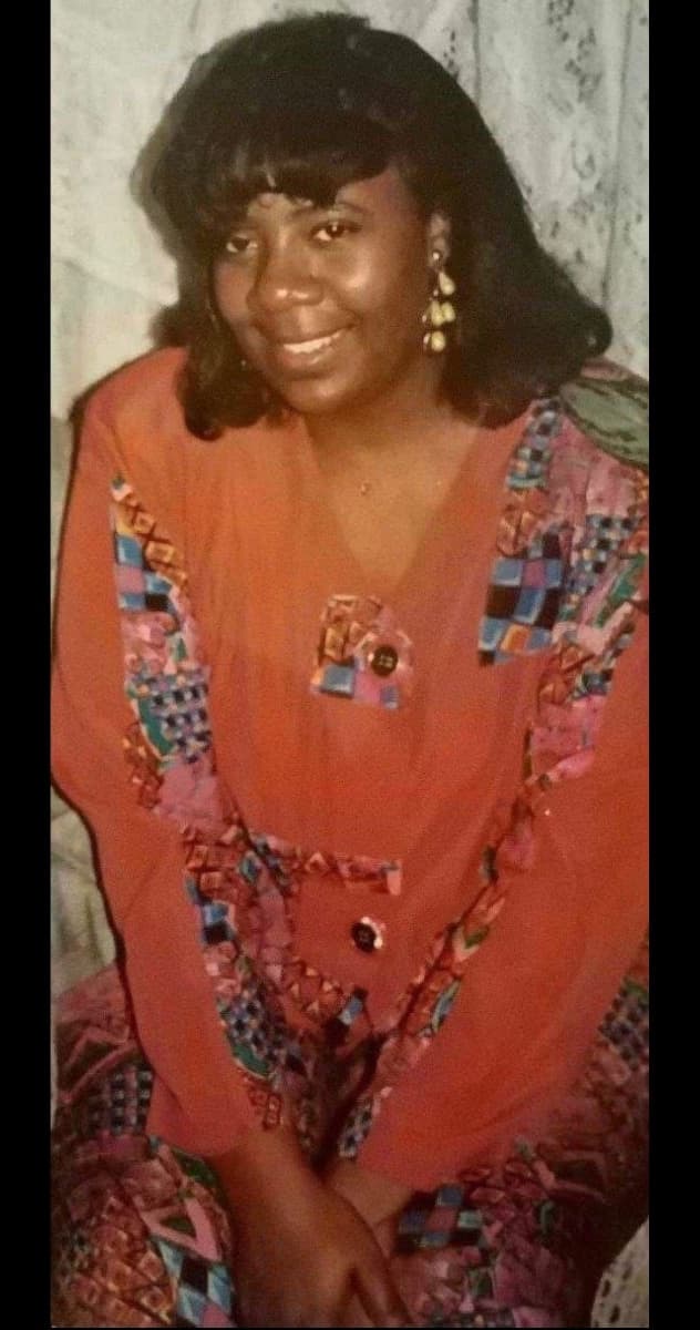 Photo of Loretta Davis