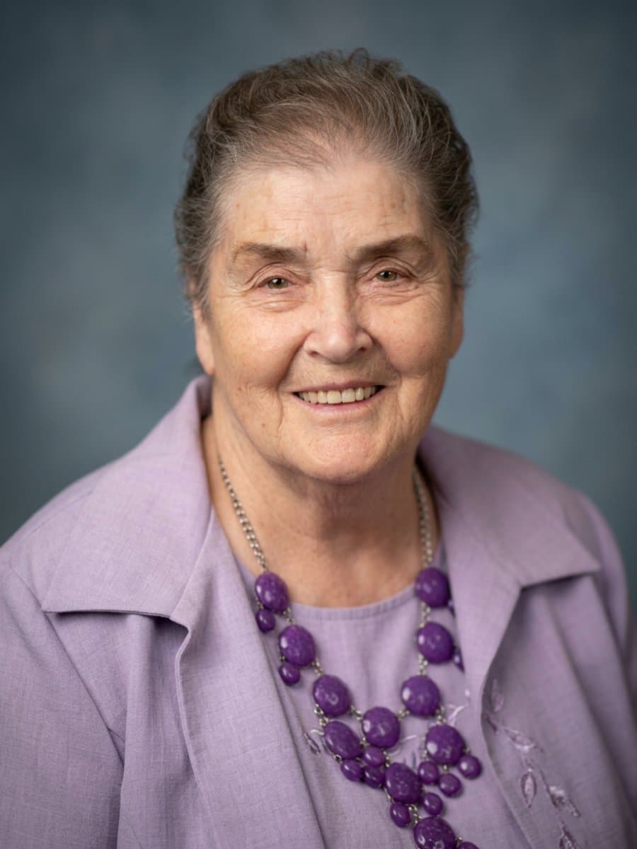 Photo of Donnis Raye Plumb