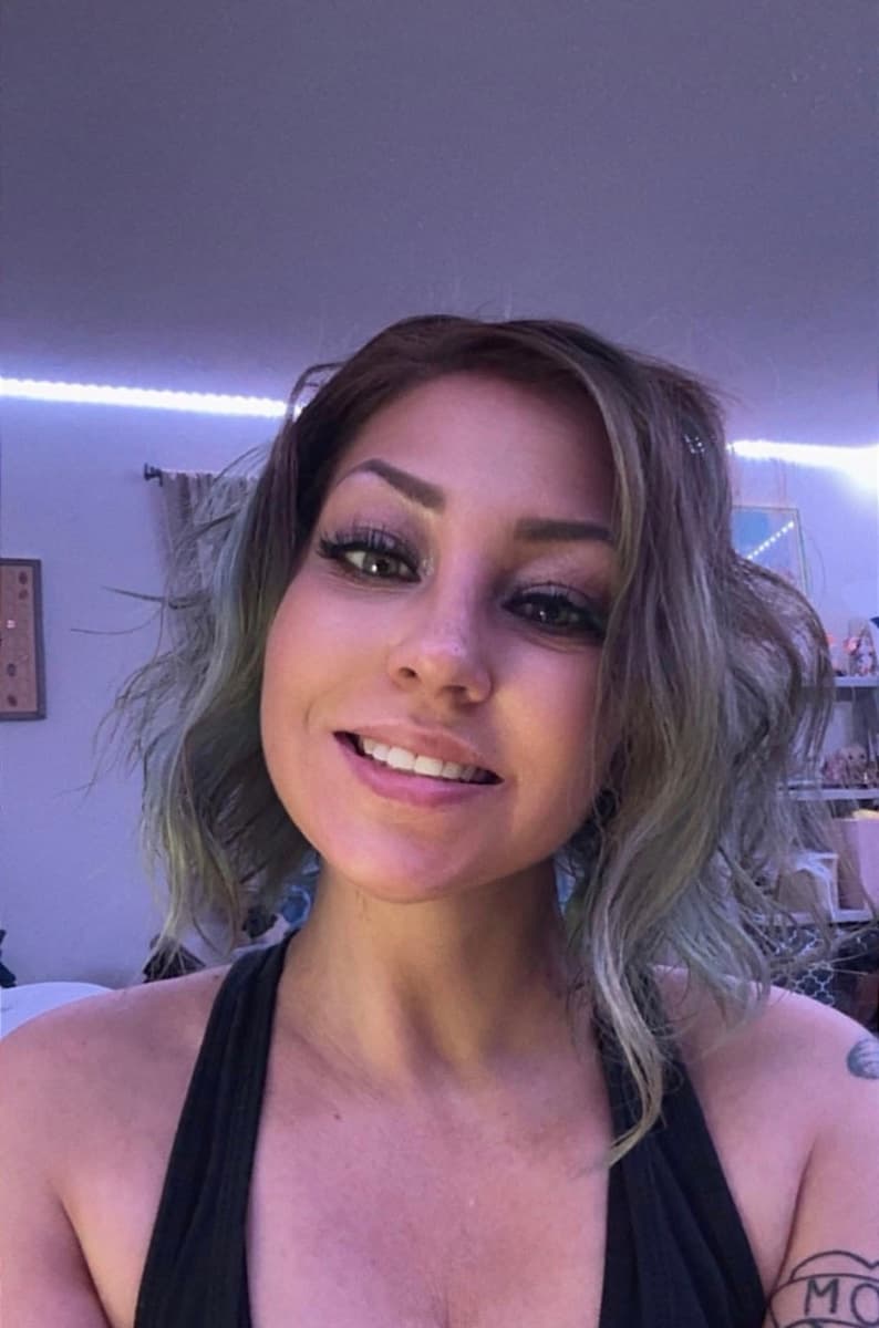Photo of Nicole Hammond