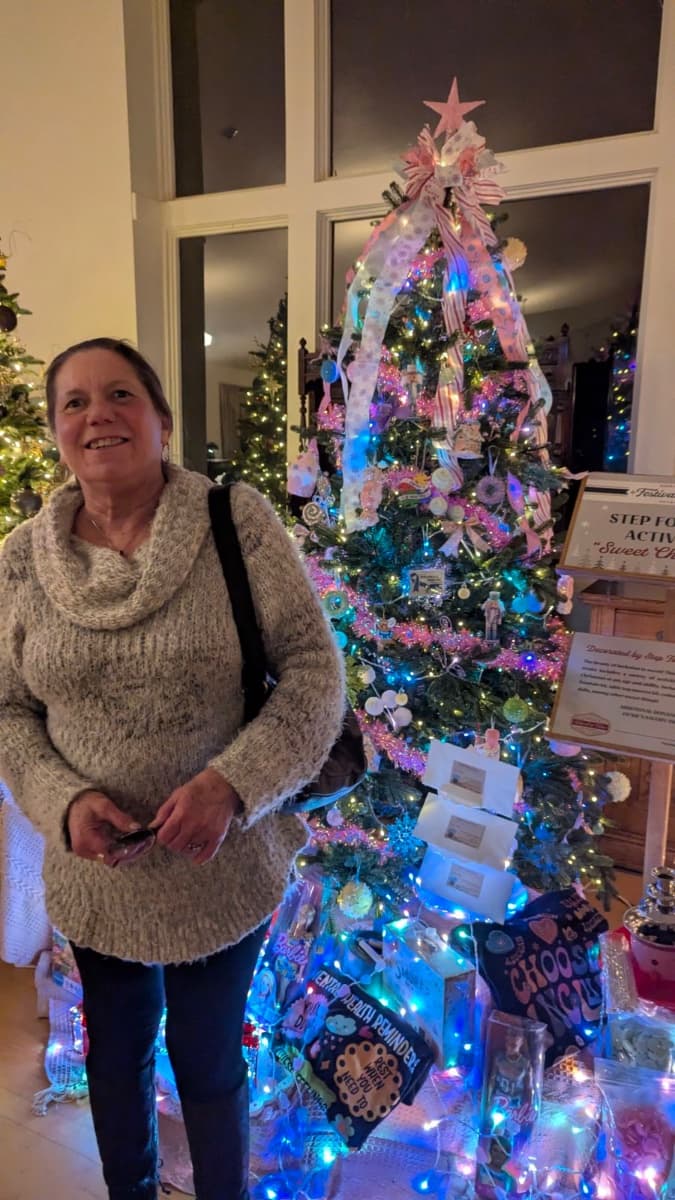 Photo of Theresa Johnson