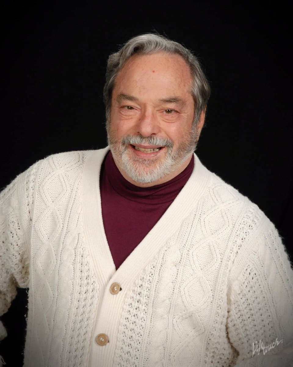 Photo of Dr linwood Alan Robertson