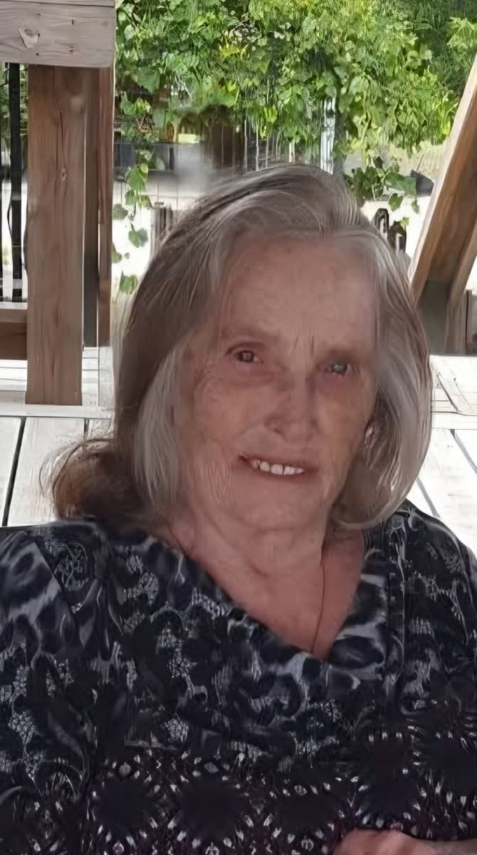 Photo of Beth “Charleen” Fekas