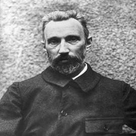 Photo of pierre curie