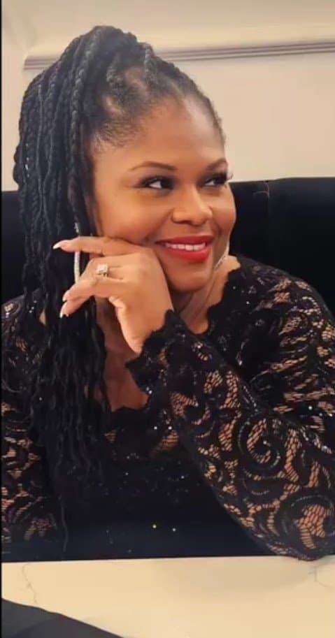 Photo of Yvonne Evans