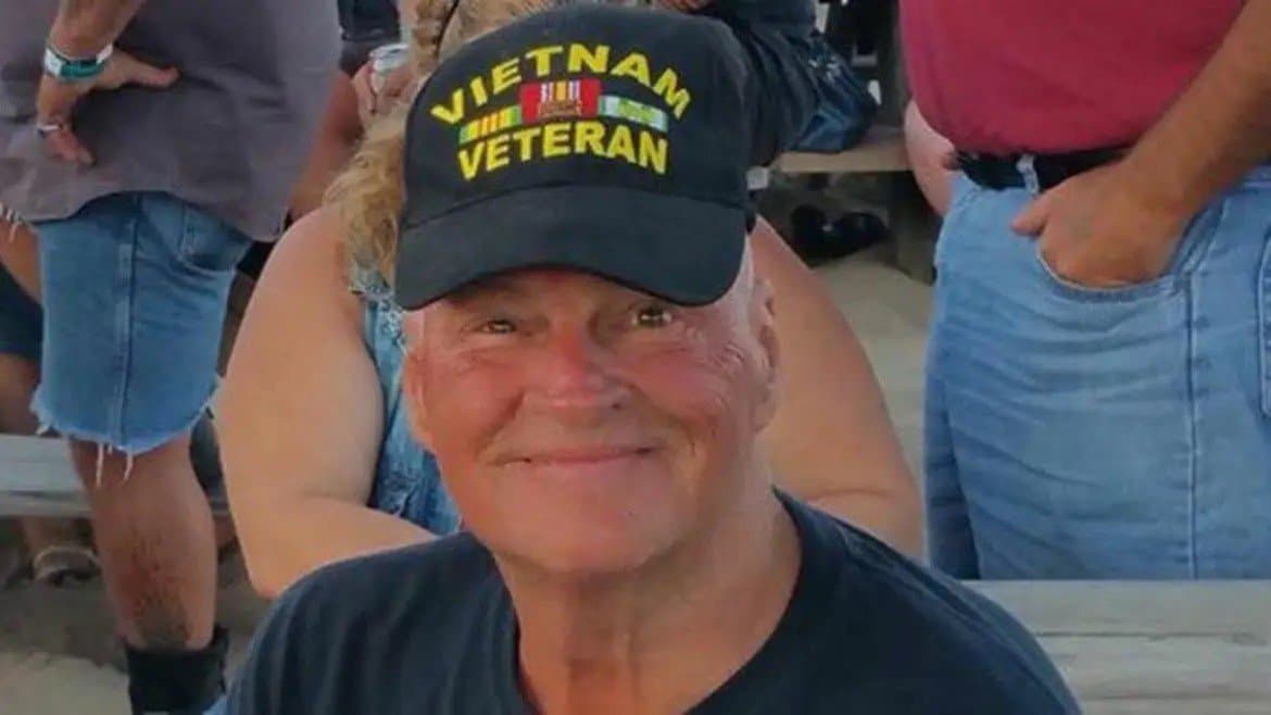 Photo of Richard Bernard Darrenkamp Jr. AKA "Slim"