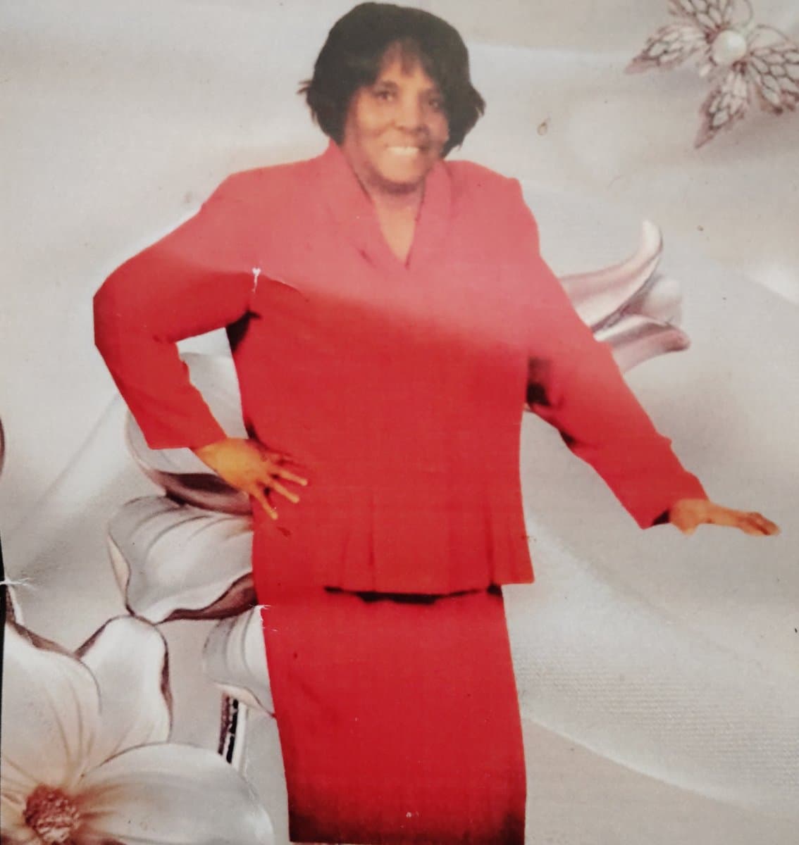 Photo of Mary L White (Mae Diggs)