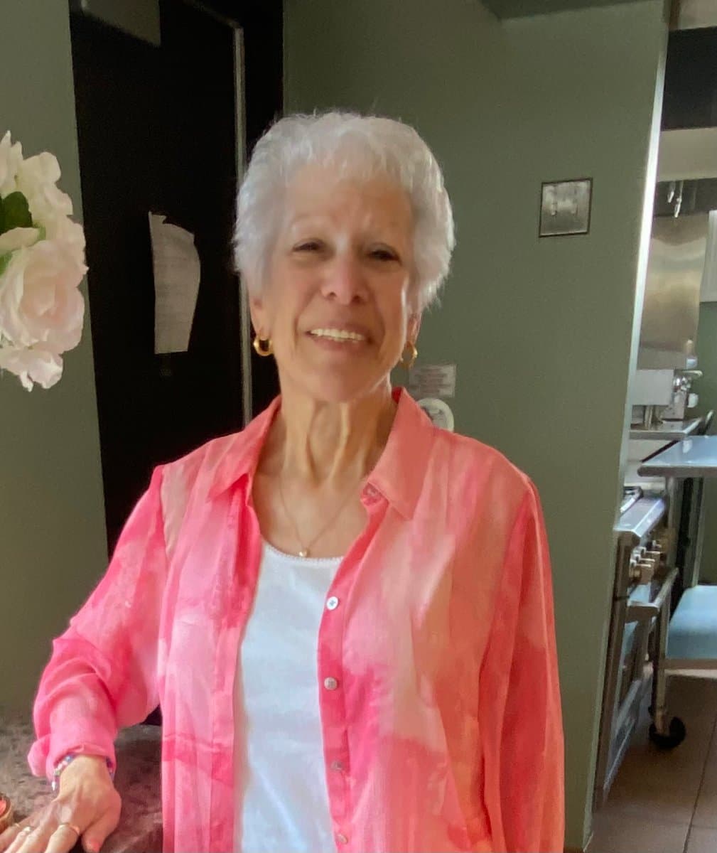 Photo of Ellen H Voss