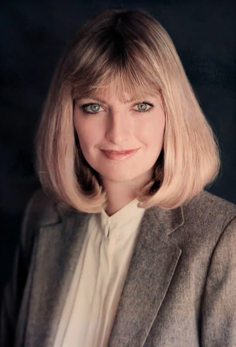 Photo of Julie Faye Wright-Connolly