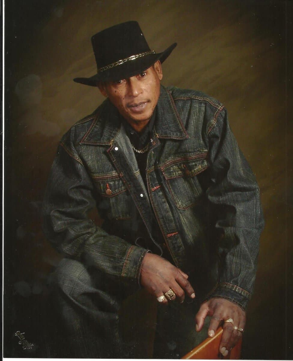 Photo of Arthur Lee Morotn