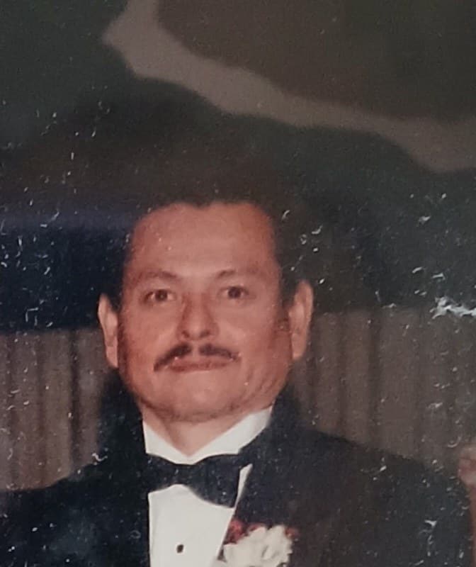 Photo of Teodoro "Teddy" Benitez
