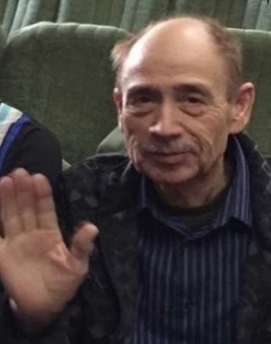 Photo of Roger Rodriguez