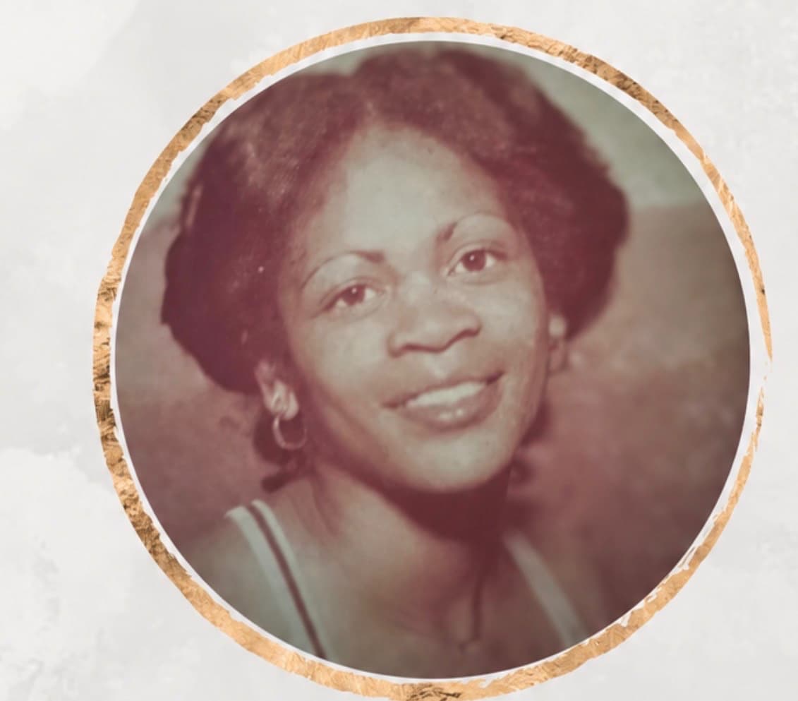 Photo of Theresa Barnes