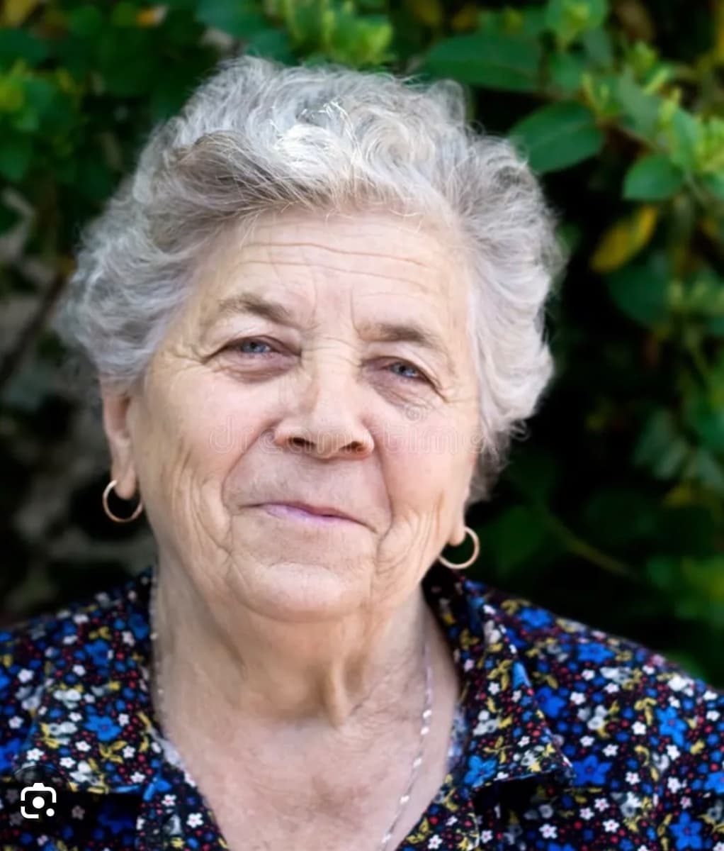 Photo of Audrey Burton