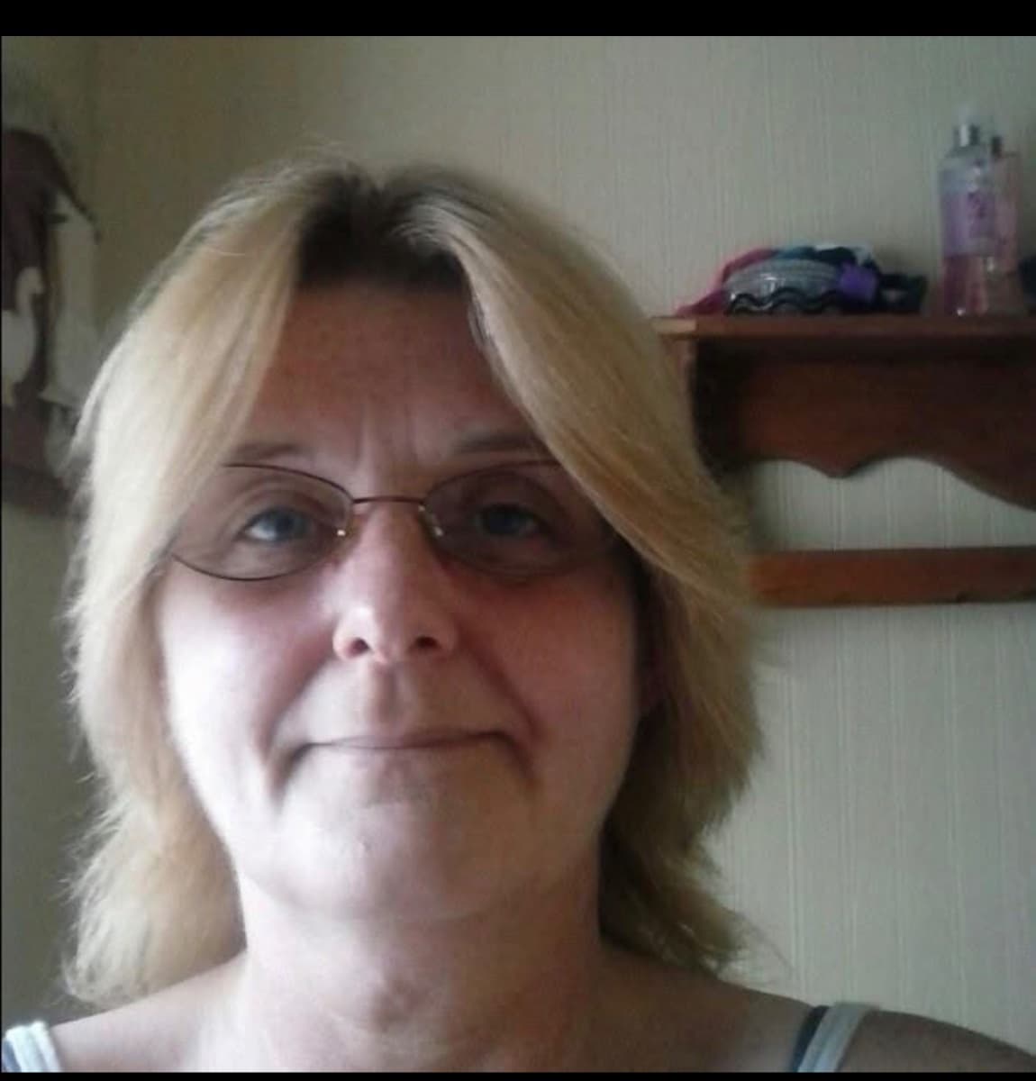 Photo of Lisa Saturn