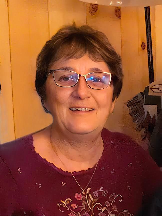 Photo of Elaine Nichols