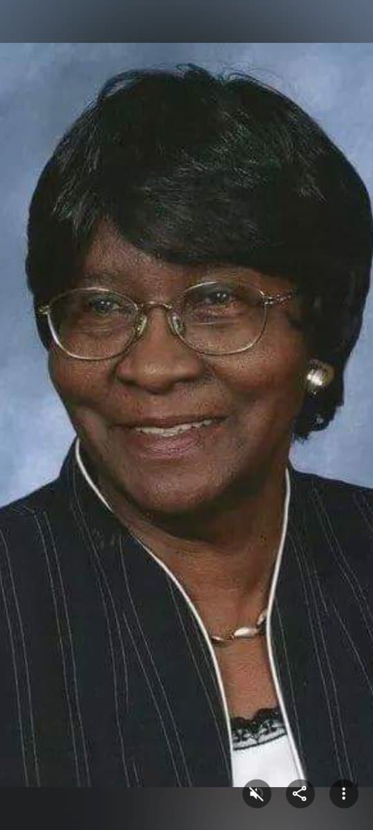 Photo of Lorena Lecounte