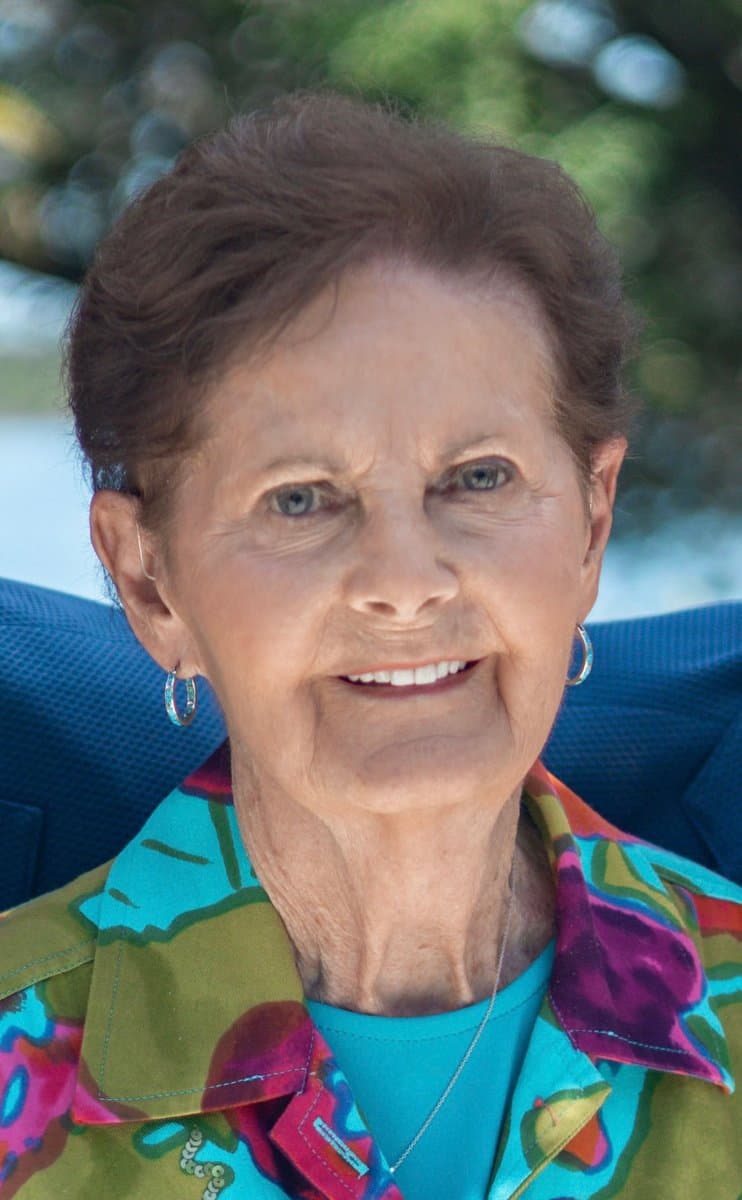 Photo of Susan (Sue) Hoyt Strain