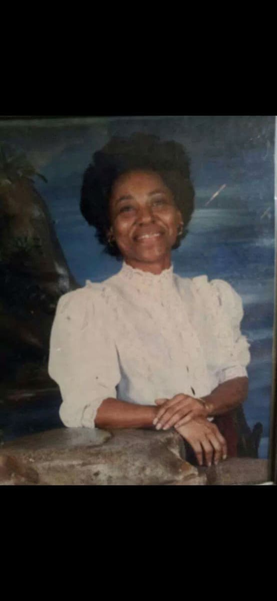 Photo of Henrietta Williams