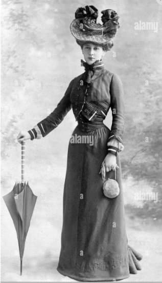 Photo of Vera Claythorne