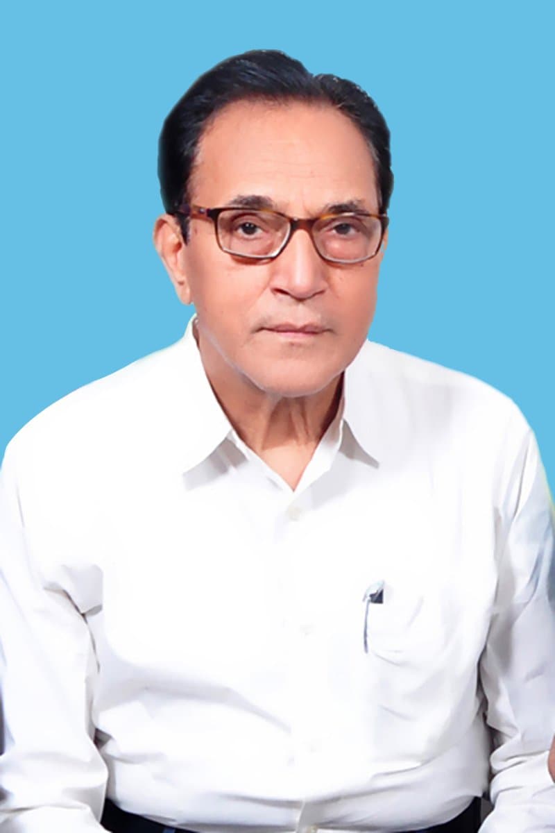 Photo of स्व. देवकान्त झा "दीपक"