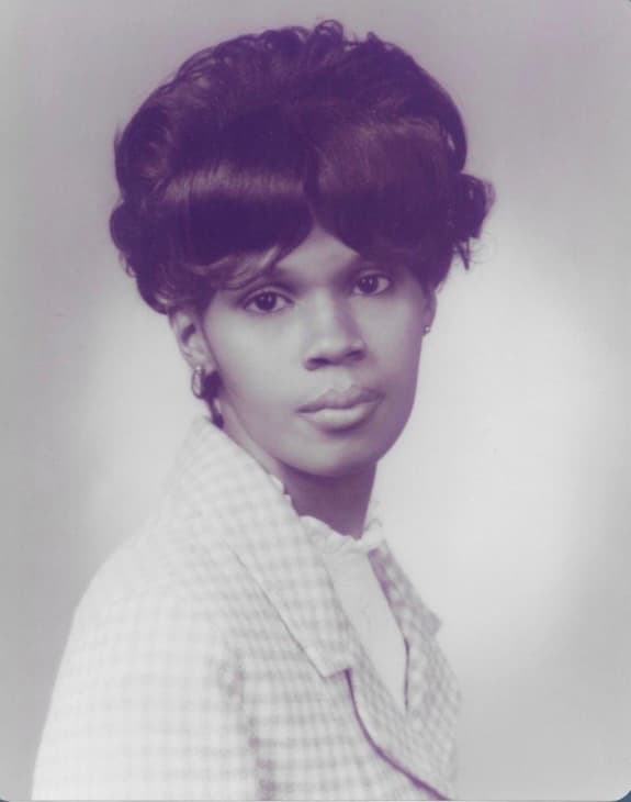 Photo of Essie Bee Simmons