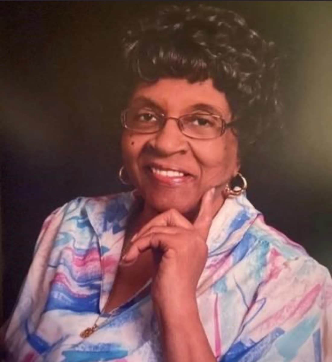 Photo of Lisa Richardson