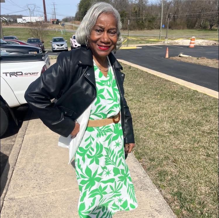 Photo of Linda Watson
