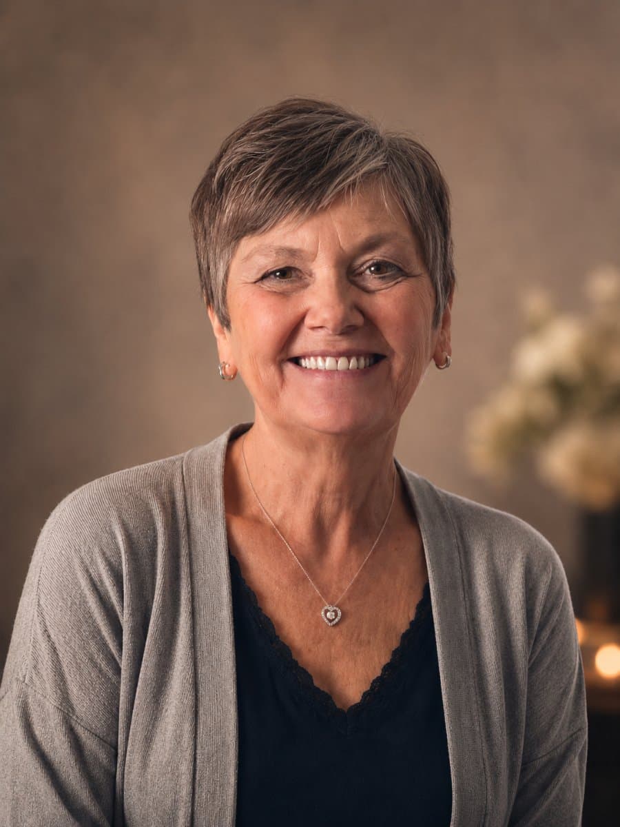 Photo of Elizabeth Mellott