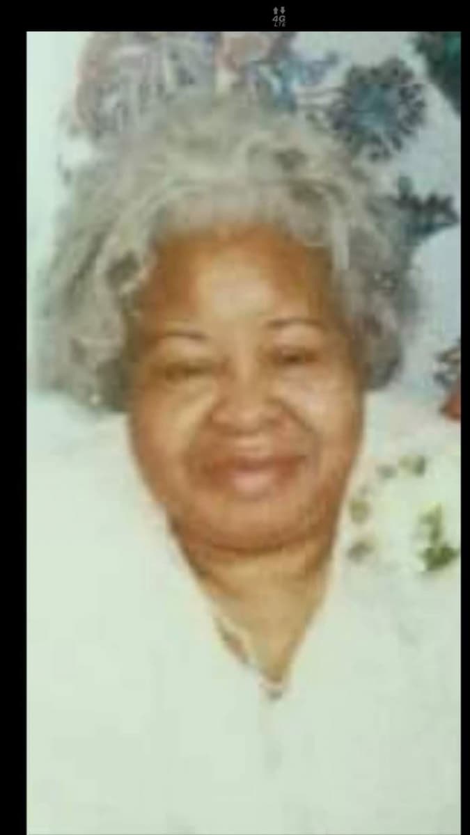 Photo of Larue Mason