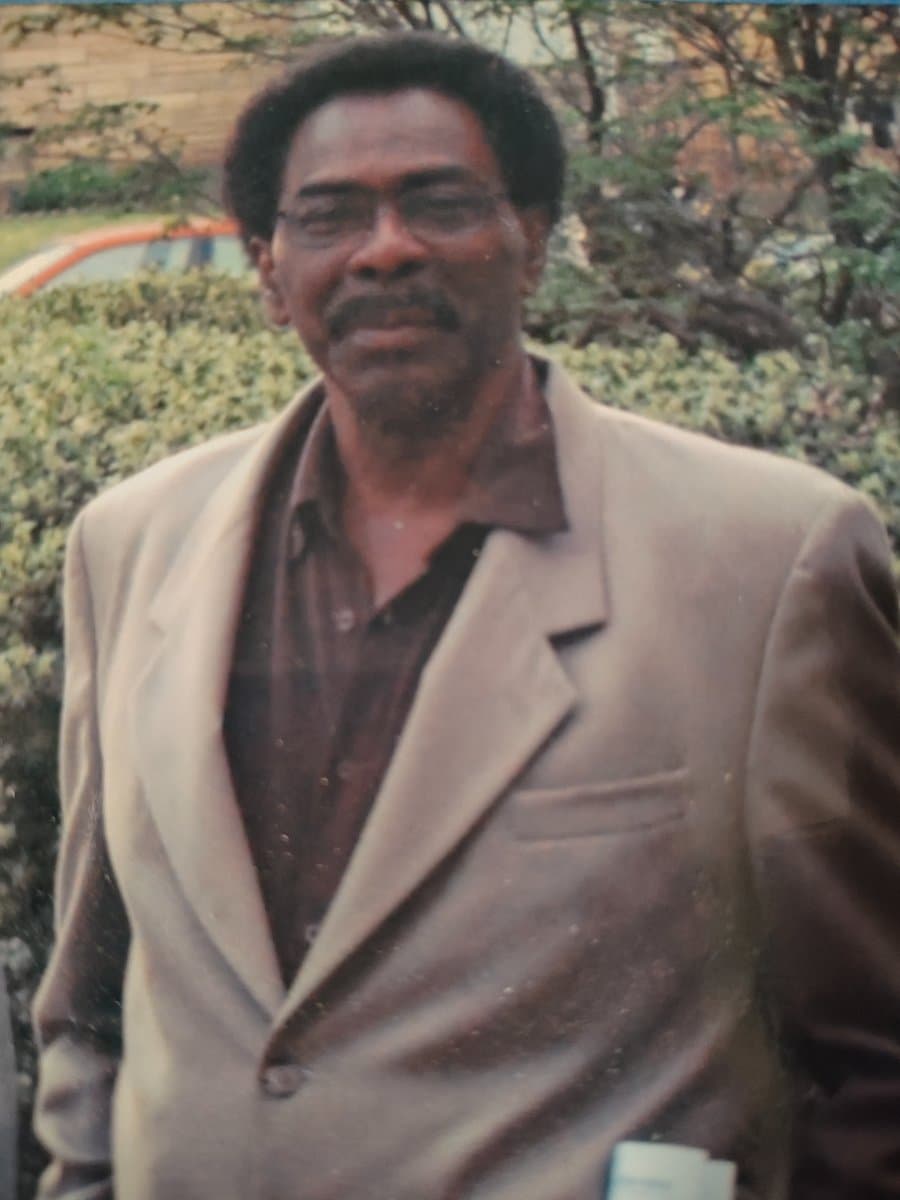 Photo of Mark Oliver Burgess