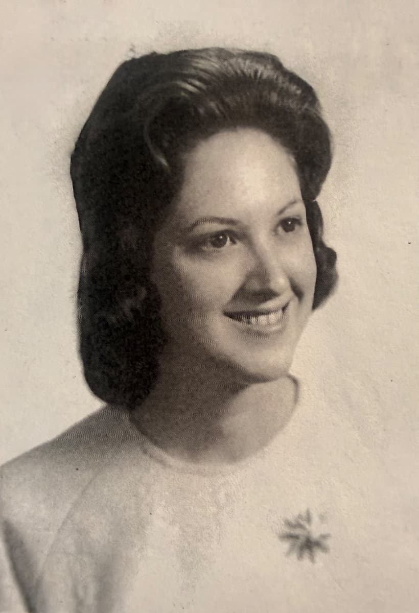 Photo of Leah Hagen