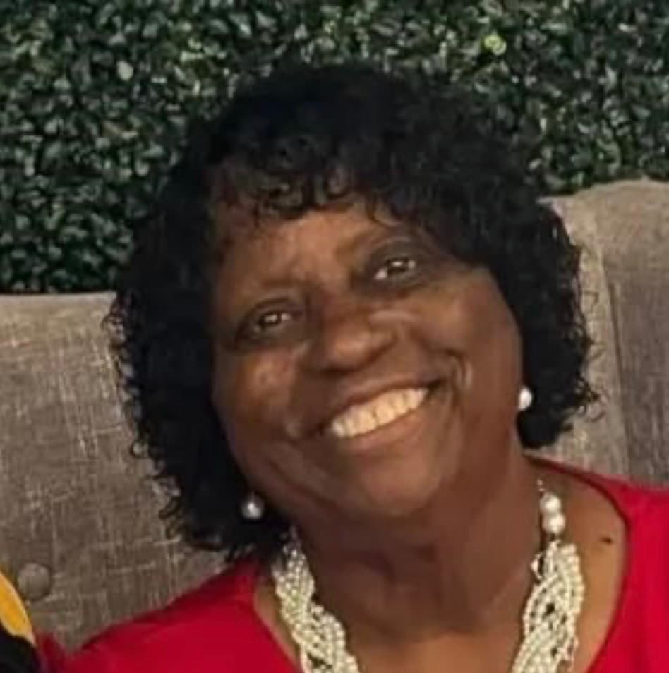 Photo of Angie Carter Gregory