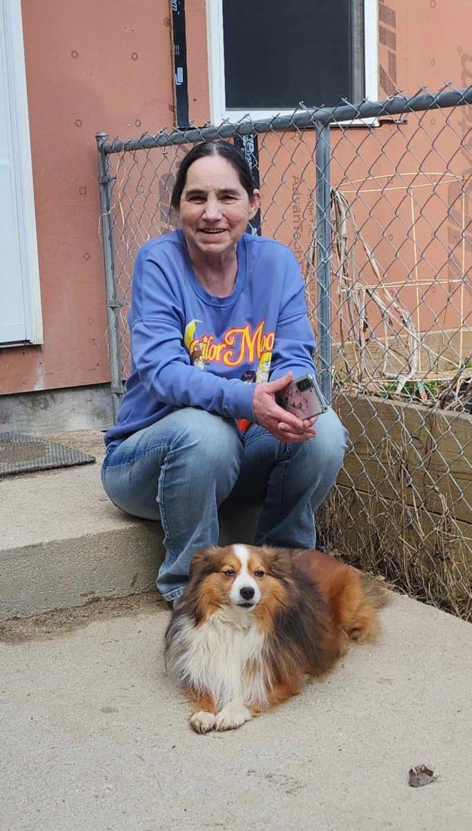 Photo of Loralee Lynn Hopkins