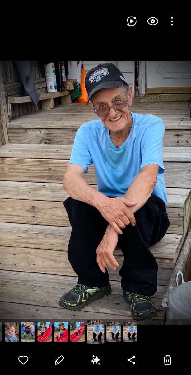 Photo of Robert J Bouchard