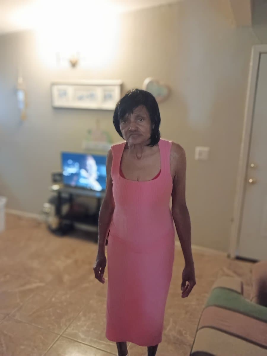 Photo of Linda Faulk