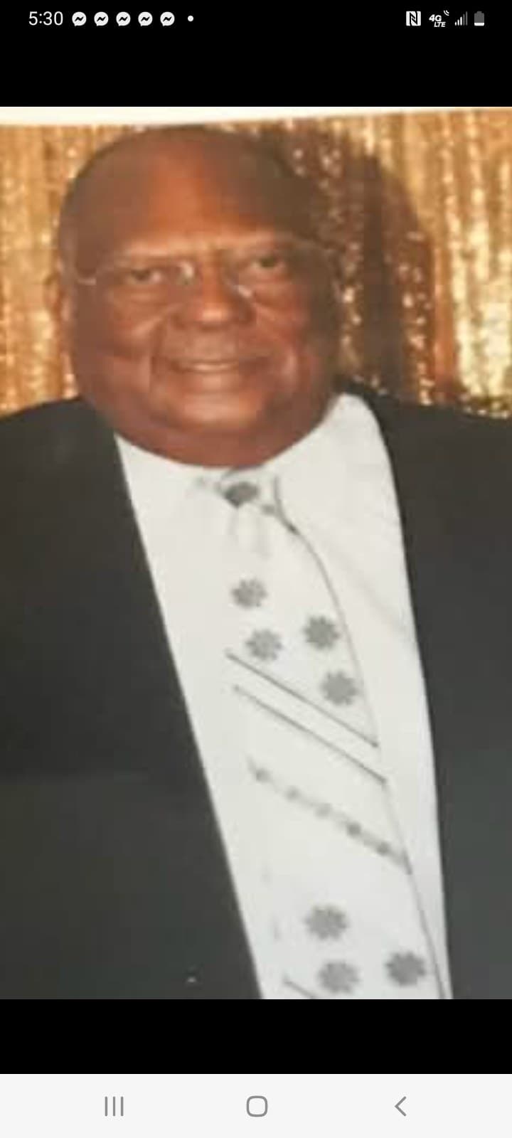 Photo of Willie Warren Gulley