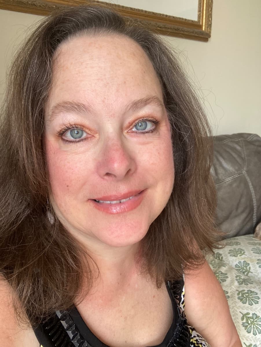 Photo of Laura Calsolaro